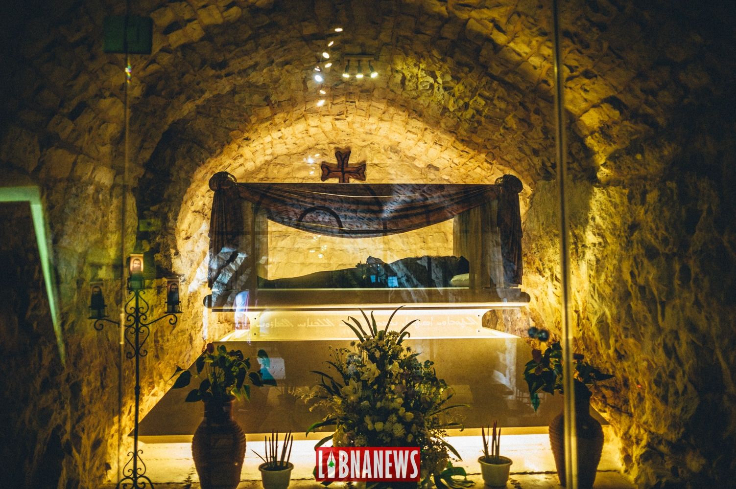 Los restos de Estephan Nehmé en el monasterio de Kfifane. 