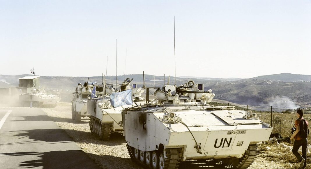 La cérémonie du 14 juillet 2009 à At Tiri au Sud Liban en compagnie du Contingent Français de la FINUL. Crédit photo: Libnanews.com, tous droits réservés.