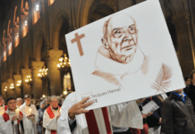 La France renoue- t-elle avec son héritage catholique ? La France renoue- t-elle avec son héritage catholique ?