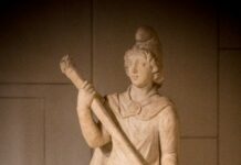 Un trésor du Liban au Louvre: Les statuettes cultuelles de Mithra originaires de Sidon