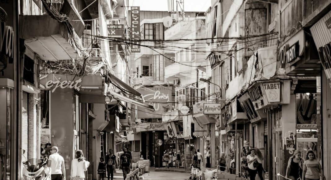 Une ruelle de Bourj Hammoud, quartier arménien de Beyrouth. Source Photo: Pixabay.com