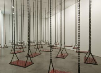 Photo : Installation de Mona Hatoum, 2009-2011