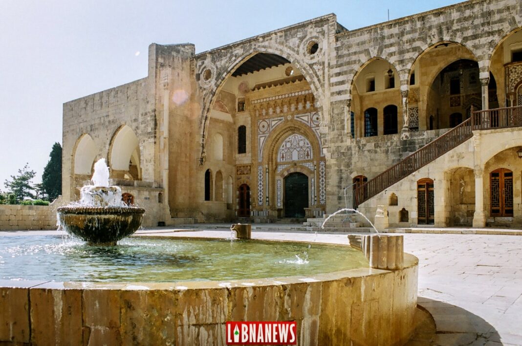 Un Palais d'Emir du Mont Liban: Beiteddine