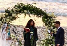 Liban : Mariage civil sur une plage de Tyr « béni » par une ex candidate aux législatives Mariage civil non officiel organisé à Tyr au Sud Liban. Source Photo Facebook
