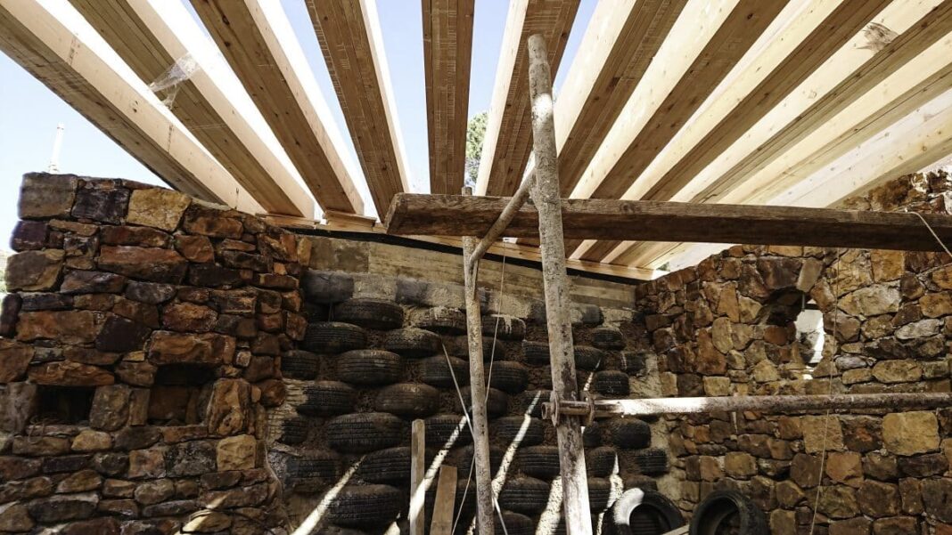 Lifehaus, une architecture pilote qui célèbre la terre