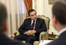 Le Laisser-Fuir de Carlos Ghosn, un détenu encombrant