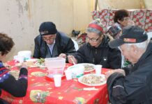 La société civile se bat seule pour lutter contre la faim et la pauvreté