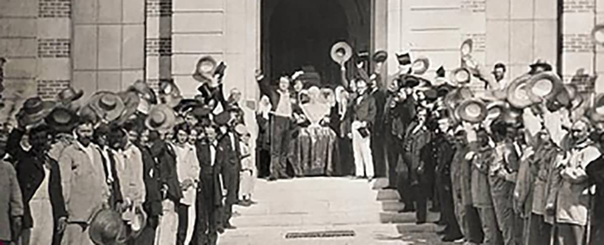 La cour à Compiègne.