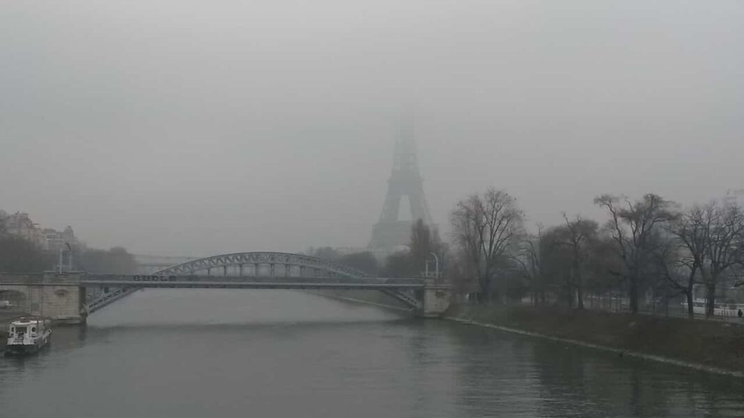 PIxabay Paris Brouillard