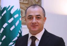 Elias Bou Saab élu vice-président du parlement Elias Bou Saab reconnait que d'importantes divergences entravent la conclusion d'un accord final avec le FMI