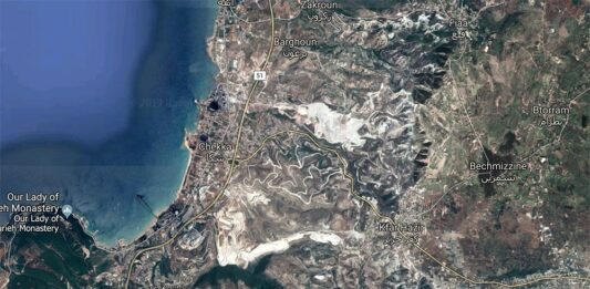 Image Satellite des Carrières du Koura.