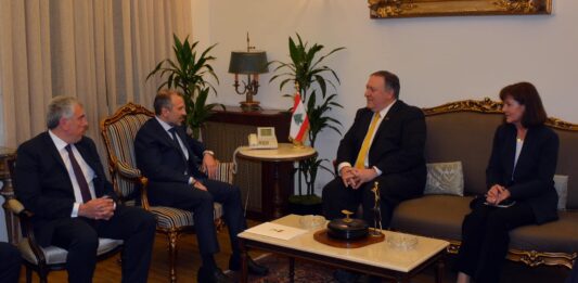 Le Secrétaire d'Etat Américain Mike Pompeo, avec le Ministre des AF Libanais Gébran Bassil au Palais Bustros. Crédit Photo: Dalati & Nohra