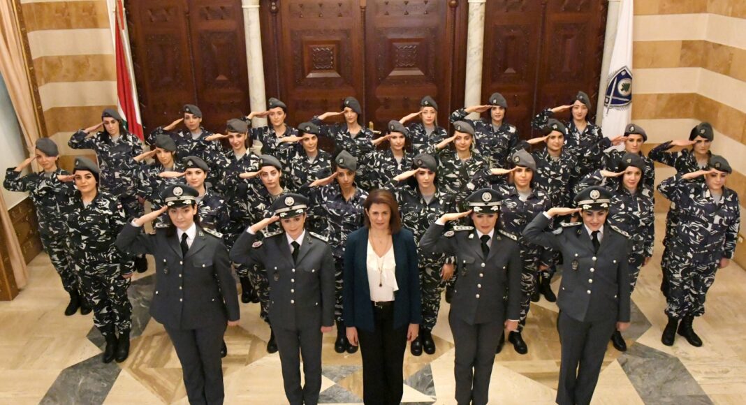 Raya Hassan, Ministre de l'Intérieure fête la fête des mères. Crédit Photo: Internal Security Forces