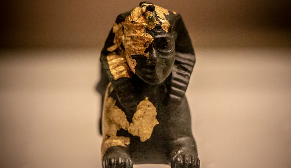 Statuette de bronze. Musée National de Beyrouth. Crédit Photo: François el Bacha pour Libnanews.com . Tous droits réservés