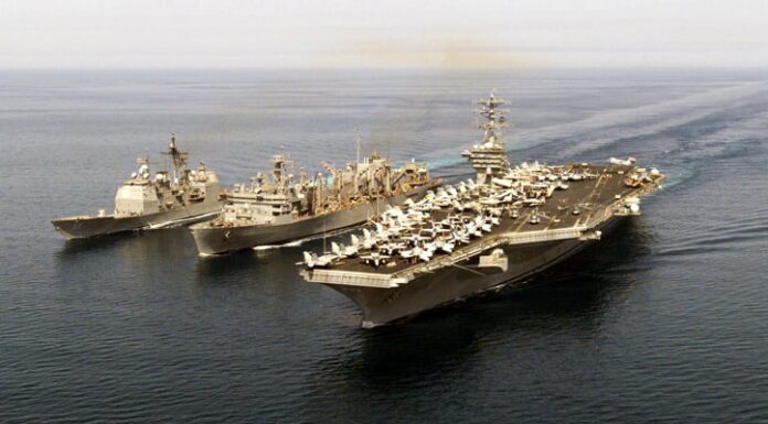 Navire de guerre américains
