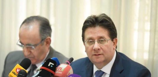 Liban : 5 013 fonctionnaires illégalement embauchés, annonce le comité parlementaire des finances et du budget