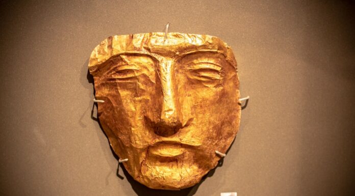 Nous portons tous des masques