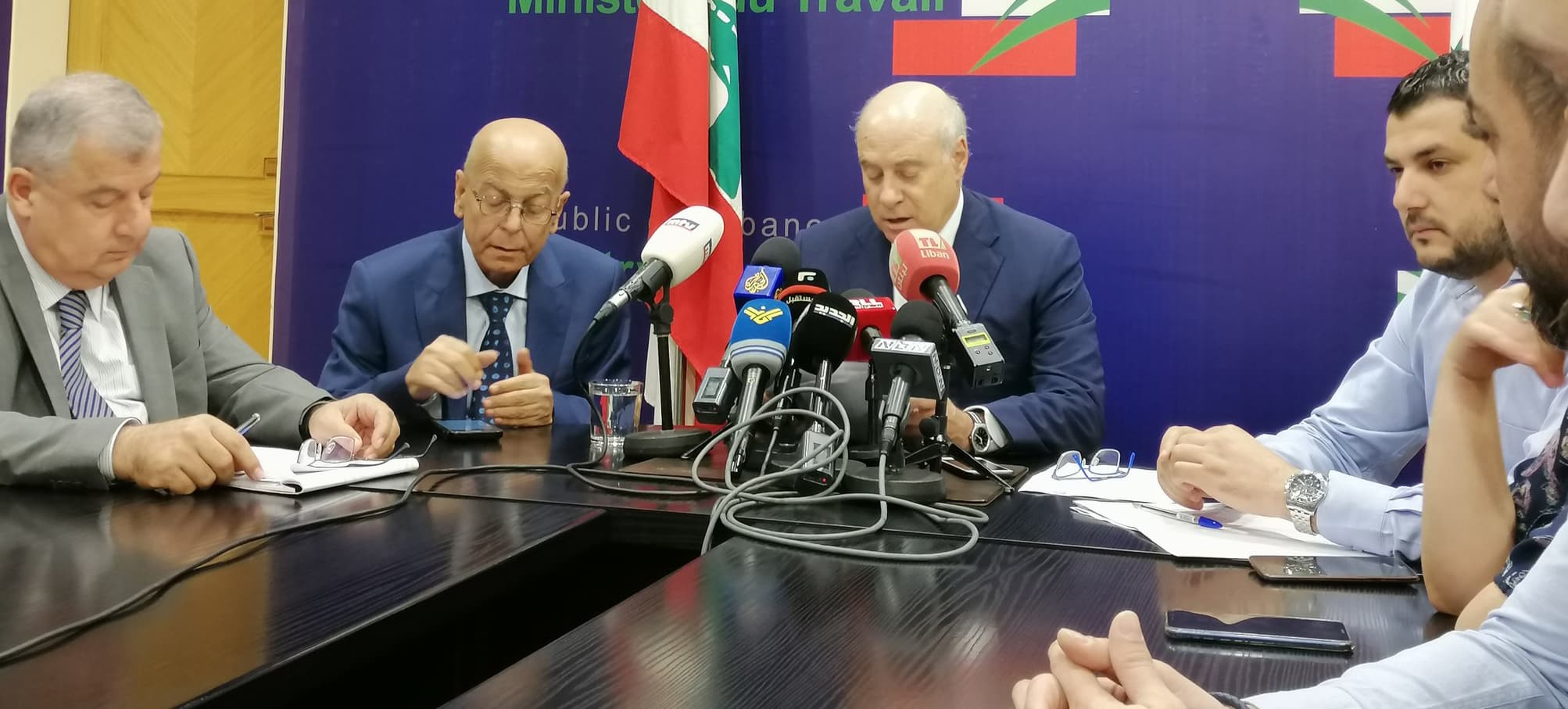 Seuls 1,733 ressortissants syriens jouiraient d’un permis de travail au Liban (Ministre) Seuls 1,733 ressortissants syriens jouiraient d'un permis de travail au Liban (Ministre)