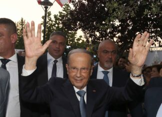 Le Président de la République signe le budget 2019 Crédit Photo: Dalati & Nohra.