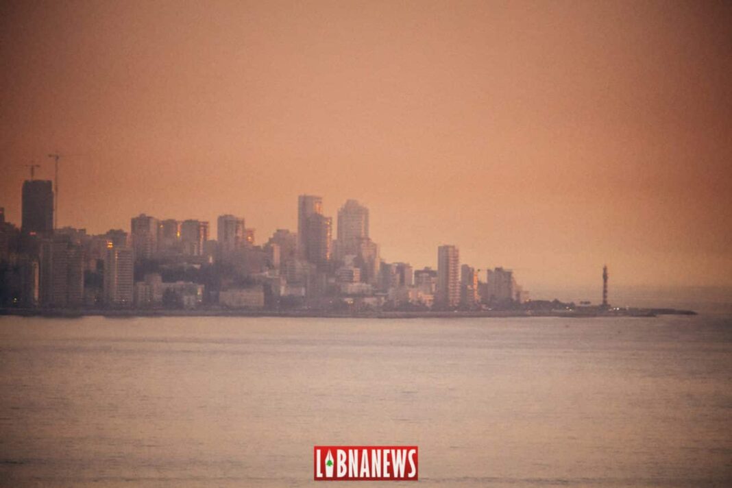 Libnanews crise immobilier coucher du soleil Coucher du Soleil sur la ville de Beyrouth. Crédit Photo: François el Bacha pour Libnanews.com