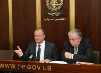 La conférence de presse du Ministre de la Défense Elias Bou Saab. Crédit Photo: Parlement Libanais