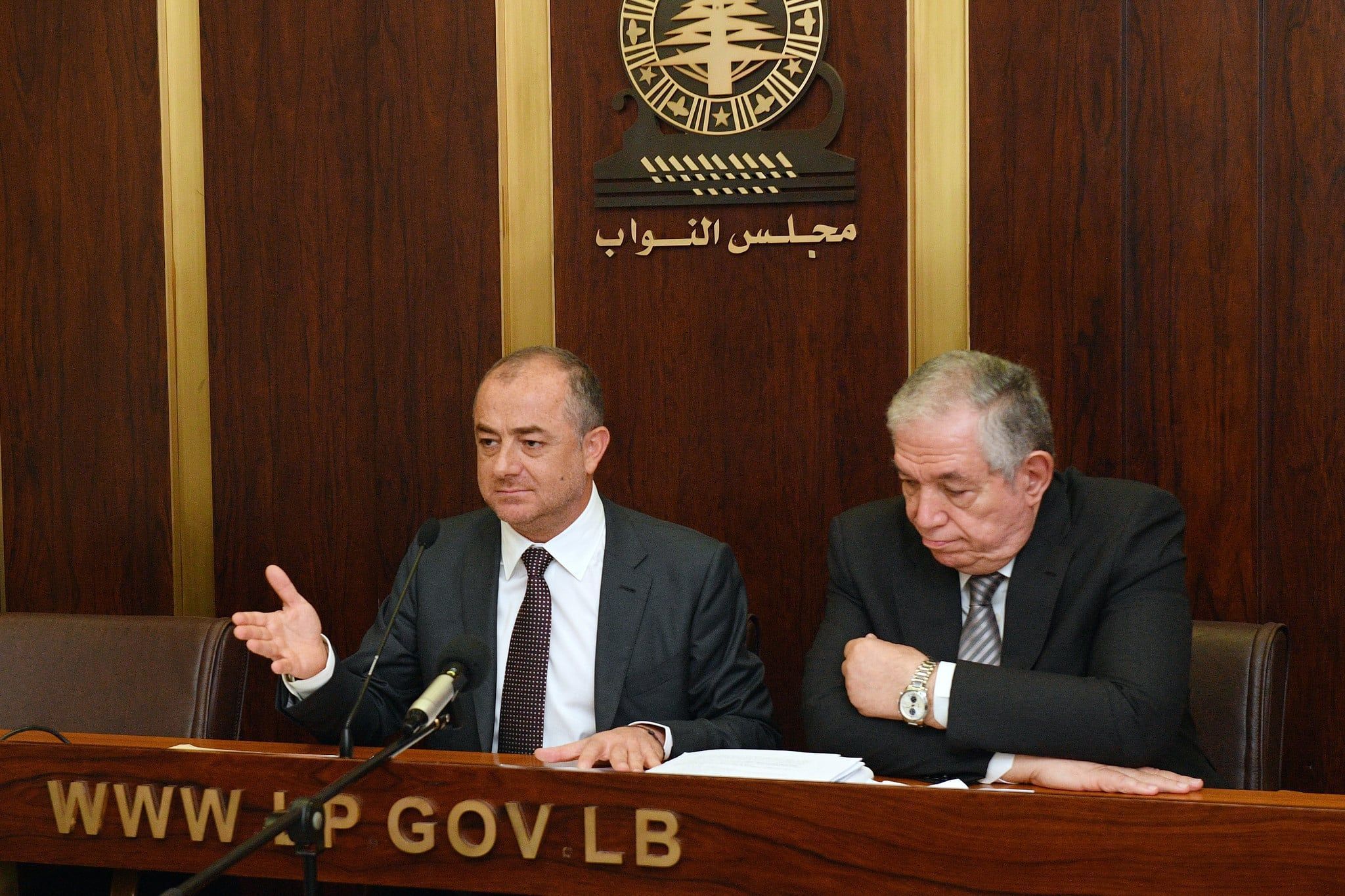 La conférence de presse du Ministre de la Défense Elias Bou Saab. Crédit Photo: Parlement Libanais