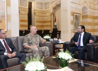 Liban: Le Premier Ministre condamne l’agression israélienne Le Premier Ministre Libanais Saad Hariri recevant une délégation militaire ce lundi 16 aout 2019. Crédit Photo: Dalati & Nohra
