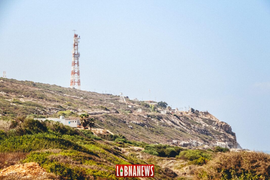 La ligne bleue, ligne de démarcation entre le Liban et Israël, au niveau de Ras Naqoura. Crédit Photo: Francois el Bacha, pour Libnanews.com. Tous droits réservés.