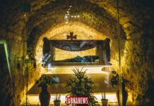 Les Saints du Liban: Le Bienheureux Estephan Nehmé La dépouille d'Estephan Nehmé au monastère de Kfifane.