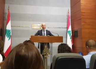 Le Ministre de l'Environnement Fadi Jreissati lors de la Conférence de Presse. Source Photo: Twitter