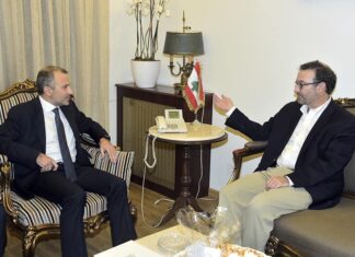 Le responsable américain David Schenker en compagnie du Ministre Libanais des AF Gébran Bassil. Crédit Photo: Dalati & Nohra