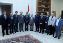 Aoun aux changeurs: préserver l'intérêt national et de ne pas nuire à la réputation financière et économique du Liban