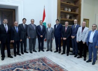 Aoun aux changeurs: préserver l'intérêt national et de ne pas nuire à la réputation financière et économique du Liban