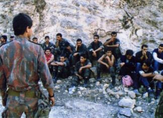 Les leçons du 13 octobre 1990 pour sauver le Liban d’aujourd’hui Des soldats Libanais du Général Aoun, prisonniers de l'Armée Syrien, le 13 octobre 1990.