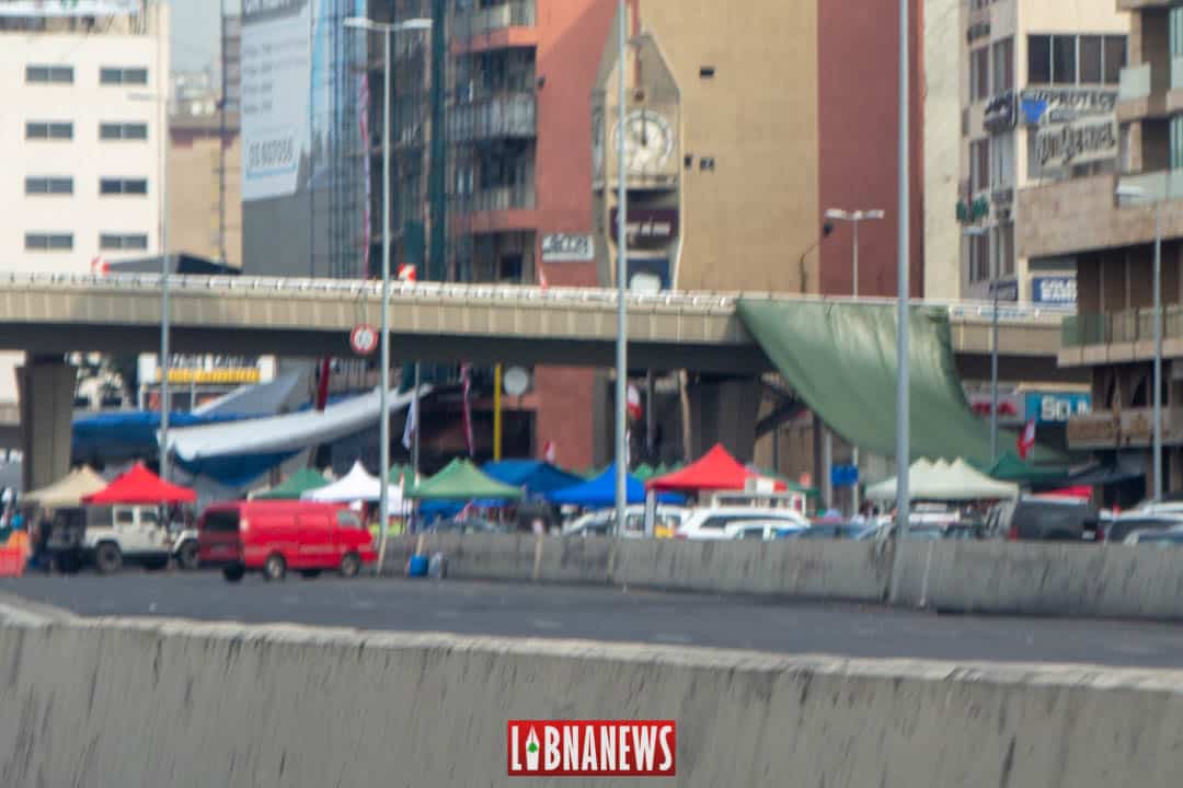 Liban/jour 13 : Manifestations devant le domicile du ministre des Télécoms, le ministère des Finances et la BDL, et le point sur les routes bloquées