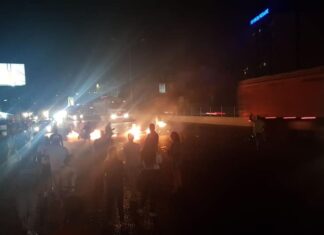Liban: Après les manifestations de ce jeudi, la grève générale est déclarée pour vendredi Routes bloquées en réaction au discours de Aoun : Ring, Jiyé, Nehmé, Nahr el Kaleb, Saida, Tripoli, Zahlé, Qab Elias, Abdé, Minié,