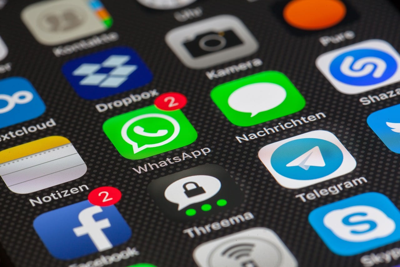 Les services téléphoniques et messageries gratuites bientôt taxées au Liban