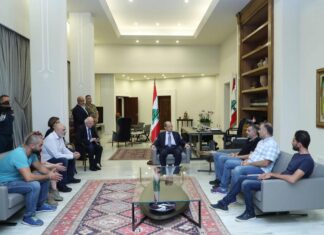 Liban : Dispersion des manifestants à Baabda après la rencontre avec le président de la République