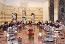 Le Président de la République convoque le gouverneur de la Banque du Liban et les banquiers Un sommet économique urgent à Baabda prévu ce vendredi