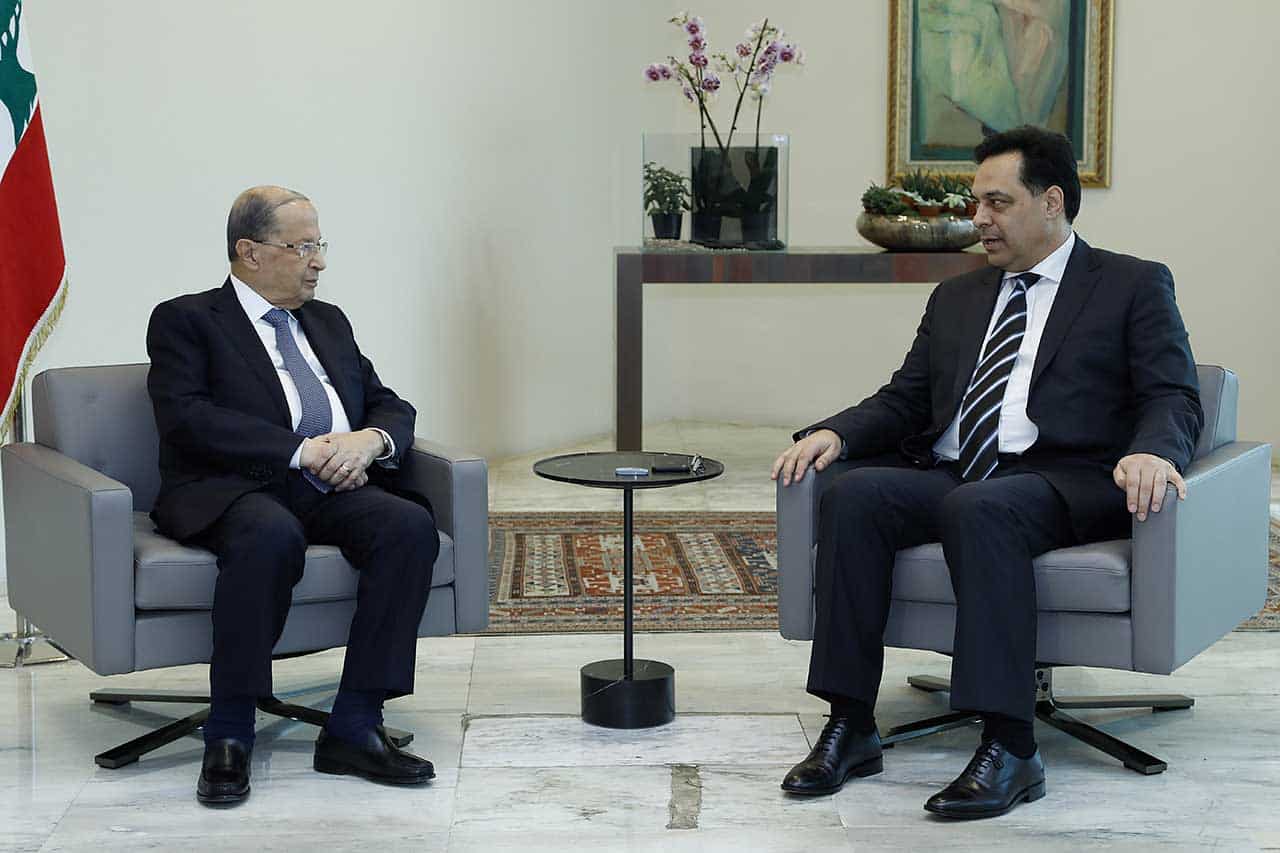 Liban/Jour 75: Des difficultés à former un nouveau gouvernement alors que les manifestations se concentrent sur le Premier Ministre Liban/Jour 75: Des difficultés à former un nouveau gouvernement alors que les manifestations se concentrent sur le Premier Ministre