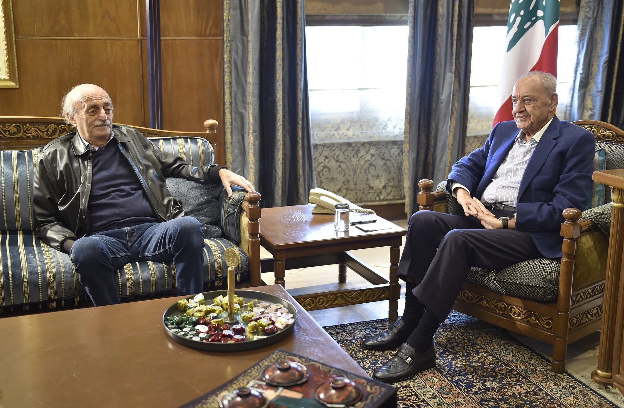 Des hautes personnalités accusées d’avoir violé le contrôle informel des capitaux