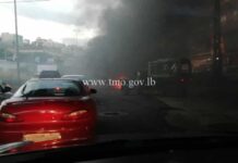 Liban/Jour 55: les routes à nouveau bloquées ce matin après que 7 personnes ont été blessées à Tripoli dans la nuit L'autoroute Tripoli-Akkar bloquée par des manifestants