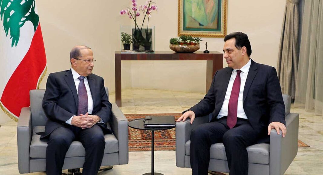 La rencontre entre le président de la République, le général Michel Aoun, et le Premier Ministre désigné Hassan Diab, précédant l'annonce de la proclamation du gouvernement Diab. Crédit Photo: Dalati & Nohra