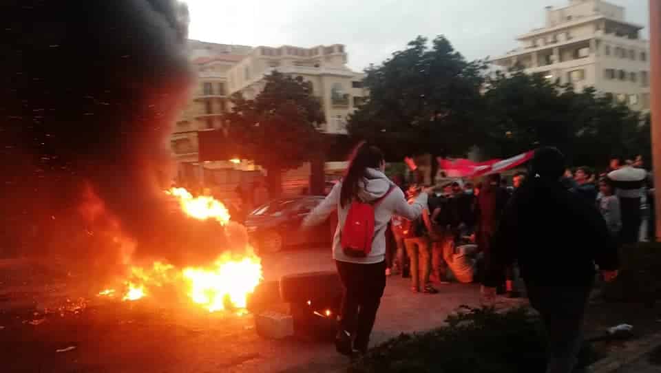 Des pneus en feu au niveau du Ring Fouad Chéhab
