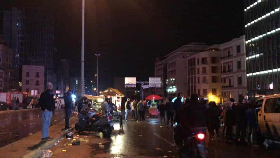 Nouvelles manifestations à Beyrouth, Tyr, Nabatiyeh et Tripoli, de nouveaux incidents à Hamra Nouvelles manifestations à Beyrouth, Tyr, Nabatiyeh et Tripoli, de nouveaux incidents à Hamra