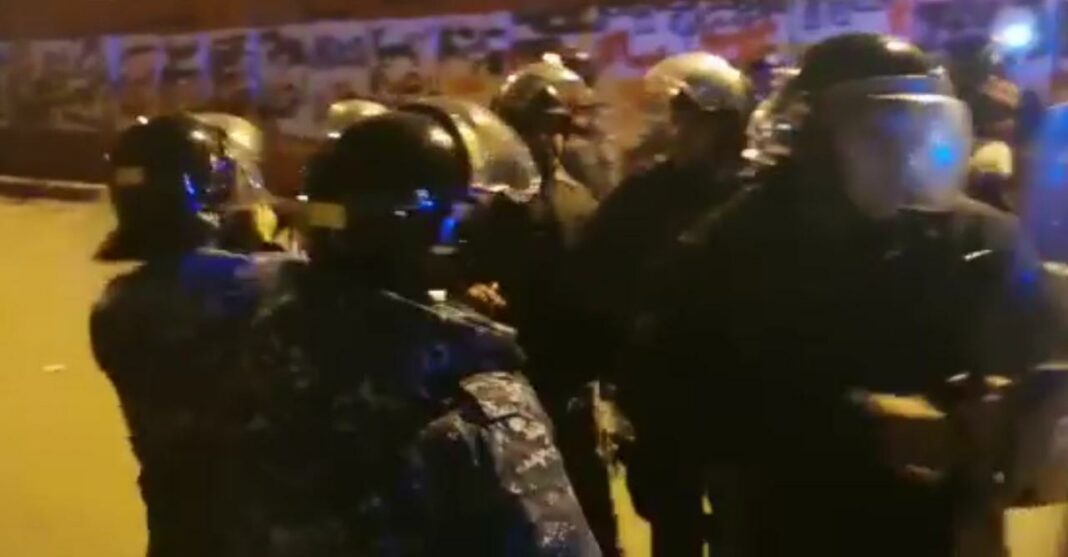 Liban/Jour 90: 3 blessés et 3 personnes arrêtées à Hamra (Beyrouth)