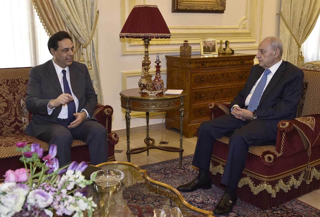 Liban/Explosion: Vers une course de vitesse pour la dissolution entre le gouvernement et le parlement