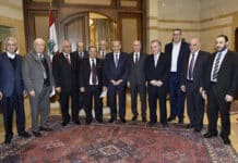 Berri rend la politique responsable de la crise économique Berri/litige frontalier: le Liban attend la réponse israélienne