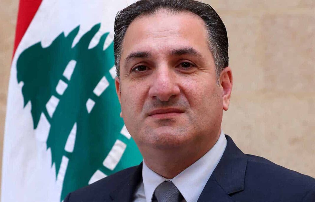 Démission du Ministre des Télécommunications Talal Hawat