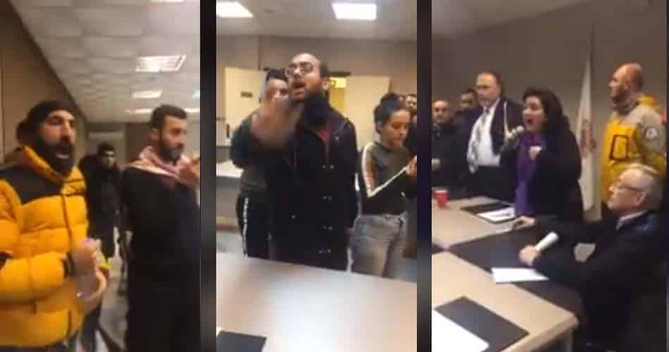 Ahmad Fatfat chassé de la Chambre du Commerce à Tripoli par des manifestants (vidéo)